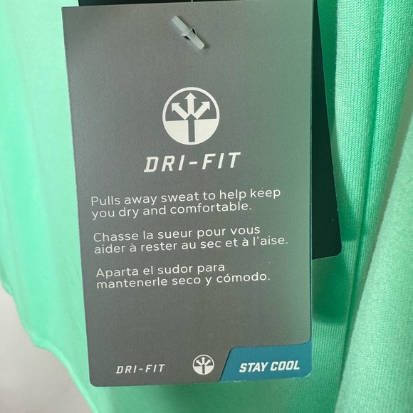 NWT Nike Legend Scoop Neck Women's Long Sleeve DriFt T-Shirt (Size M) - Picture 5 of 14